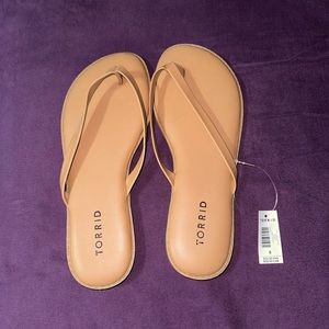 Torrid Sunnie flip flop WW Wide width